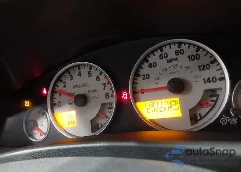 2012 Nissan Xterra Pro-4X z USA, uszkodzony, nr VIN 5N1AN0NW2CC502302